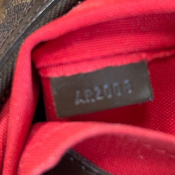 🦄 RARE RETIRED Louis Vuitton Thames in de - Picture 2 of 15